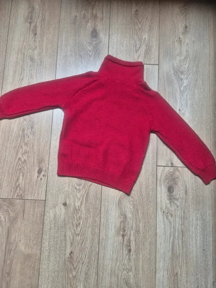 Pull col croisé okaidi 4 ans en parfait état - photo numéro 3