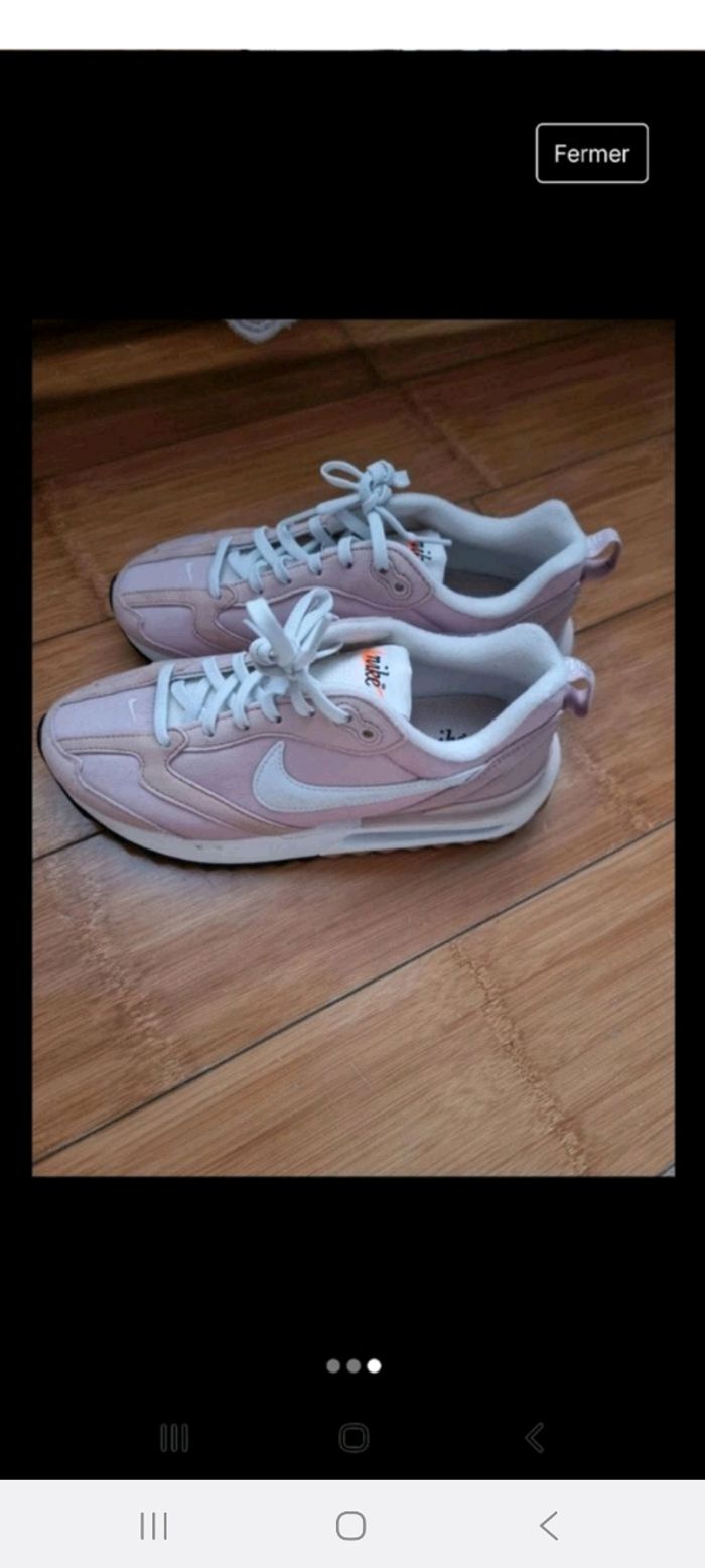 Basket nike original la taille 35,5