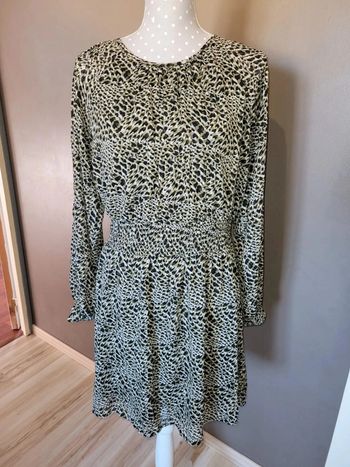 Robe manches longues chic