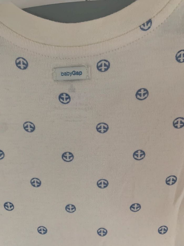 Combinaison Gap 12 mois - photo numéro 3