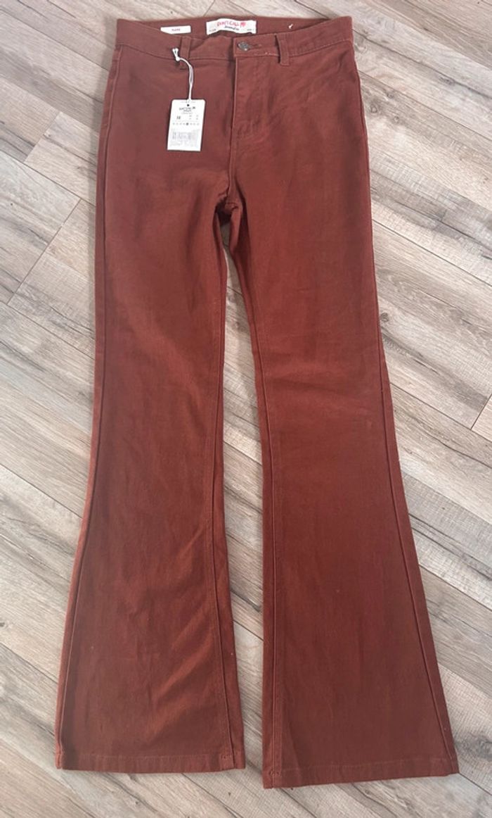 Jean marron , 38, don’t call me Jennifer