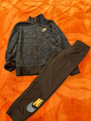 Ensemble jogging  5/6 ans