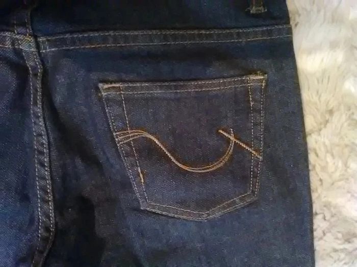Pantacourt ou jean court femme en jean bleu foncé T40 - Jsfn denim - photo numéro 8