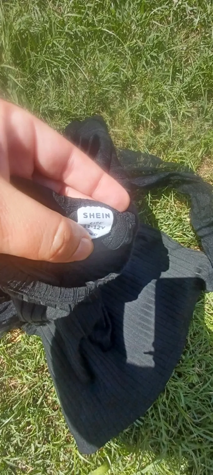 Haut noir manche transparente fille taille 11 12 ans - photo numéro 3