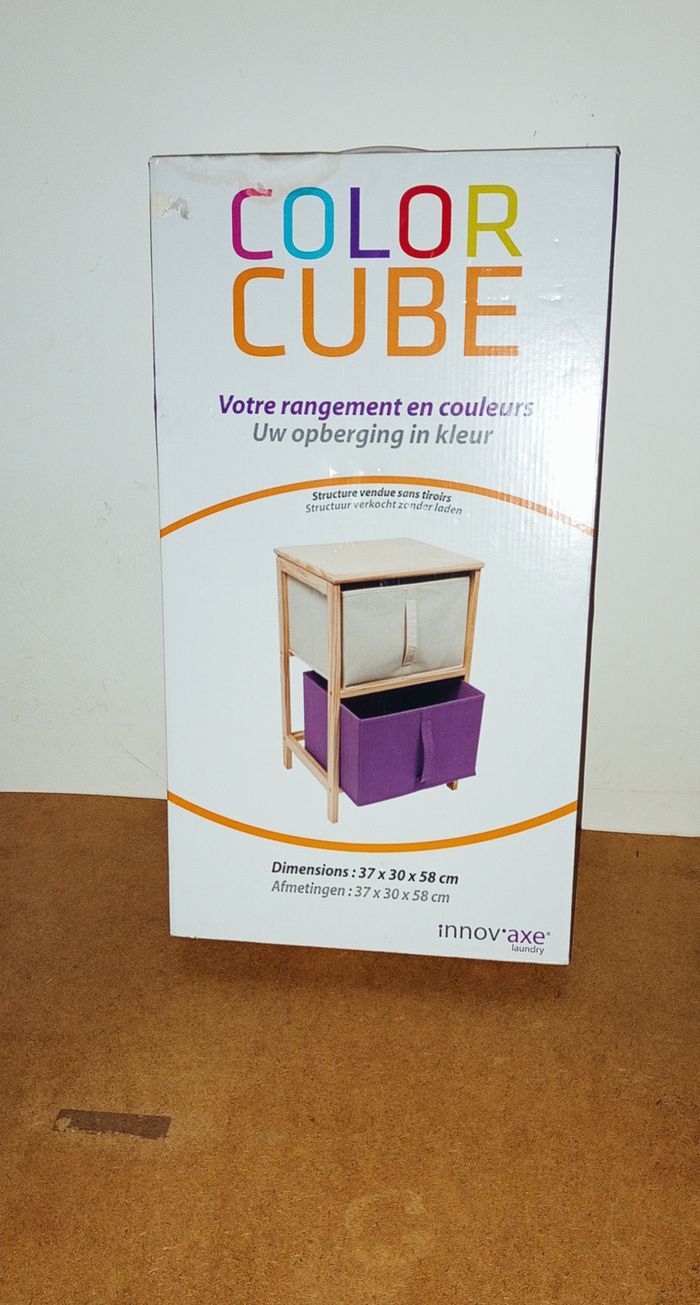 Petit meuble de rangement salle de bain / buanderie