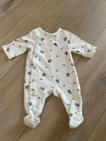 Pyjama 1 mois