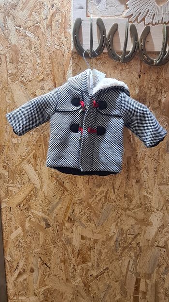 Veste neuve +pantalon offert