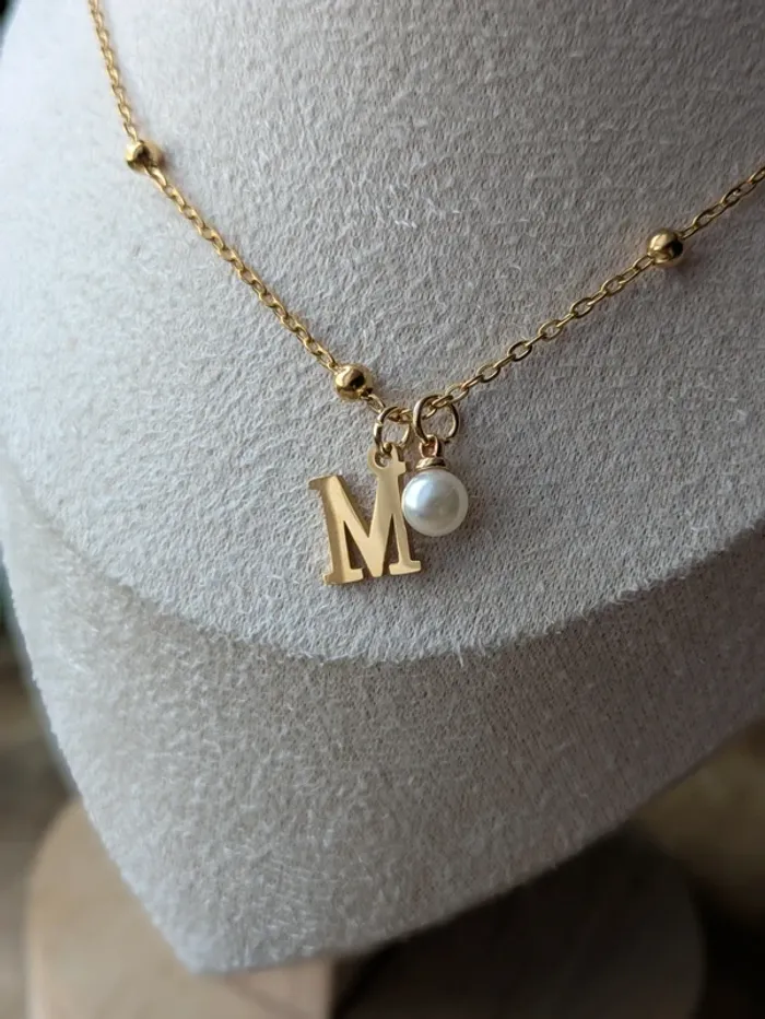 Collier en acier inoxydable doré initiale - photo numéro 4