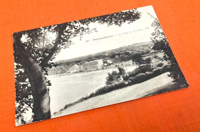 Carte postale Perros-Guirec (Côtes-d' Armor)  La Plage de Trestraou - photo numéro 4
