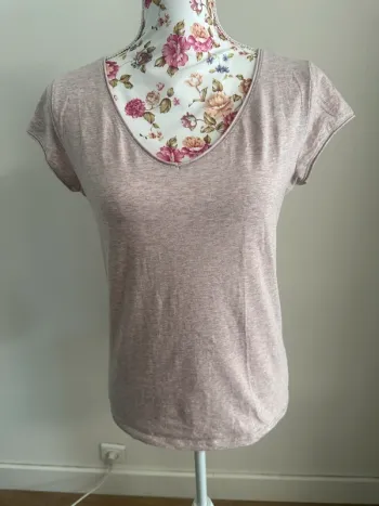 T-shirt rose chiné impeccable