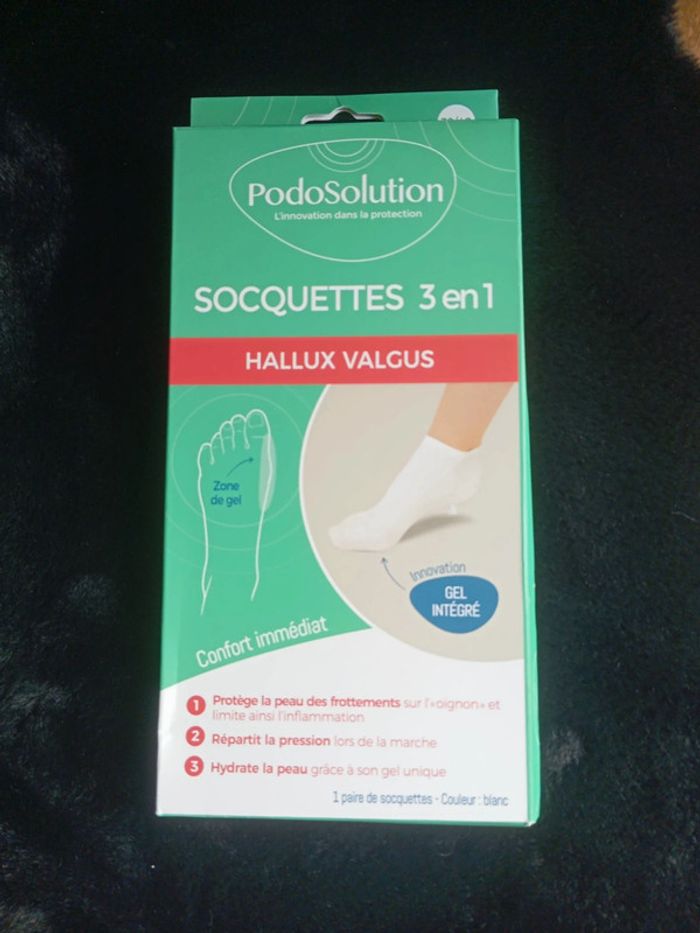 Paire de Socquettes 3en1 Neuve pour Hallux Valgus avec Gel intégré pour du confort blanches 39/42