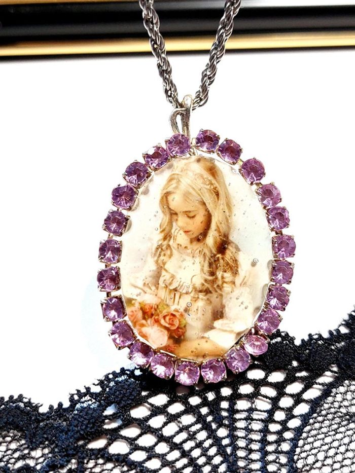 Magnifique collier style vintage victorien portrait fillette - photo numéro 3