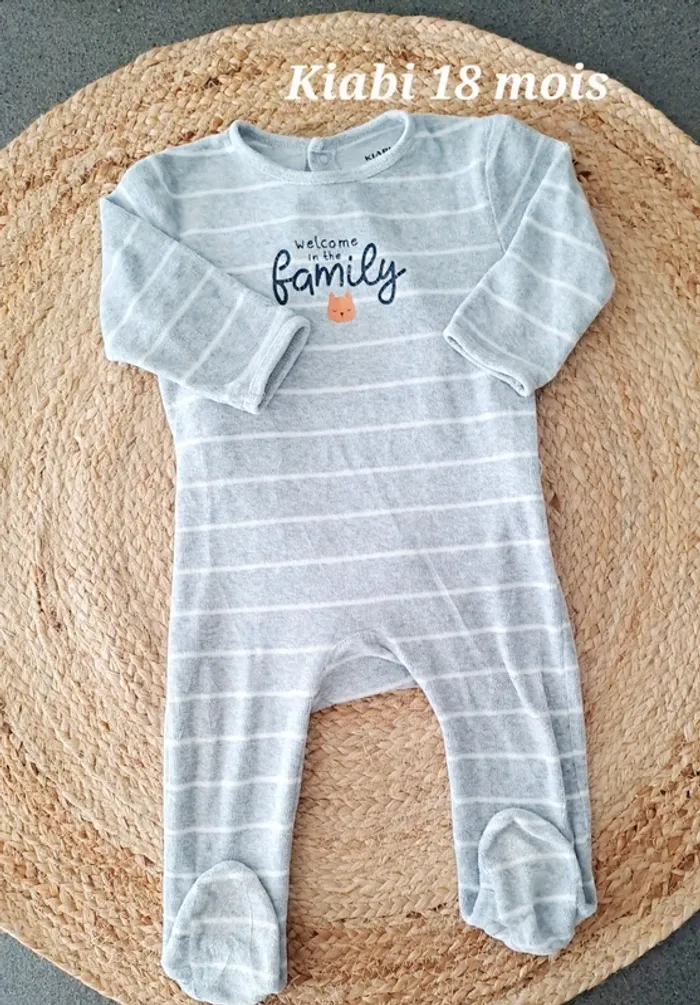 Pyjama kiabi 18 mois