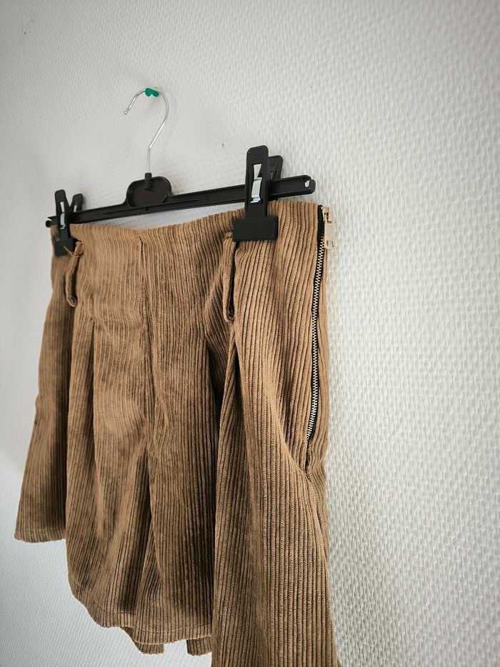 Short en velours marron taille haute - photo numéro 4