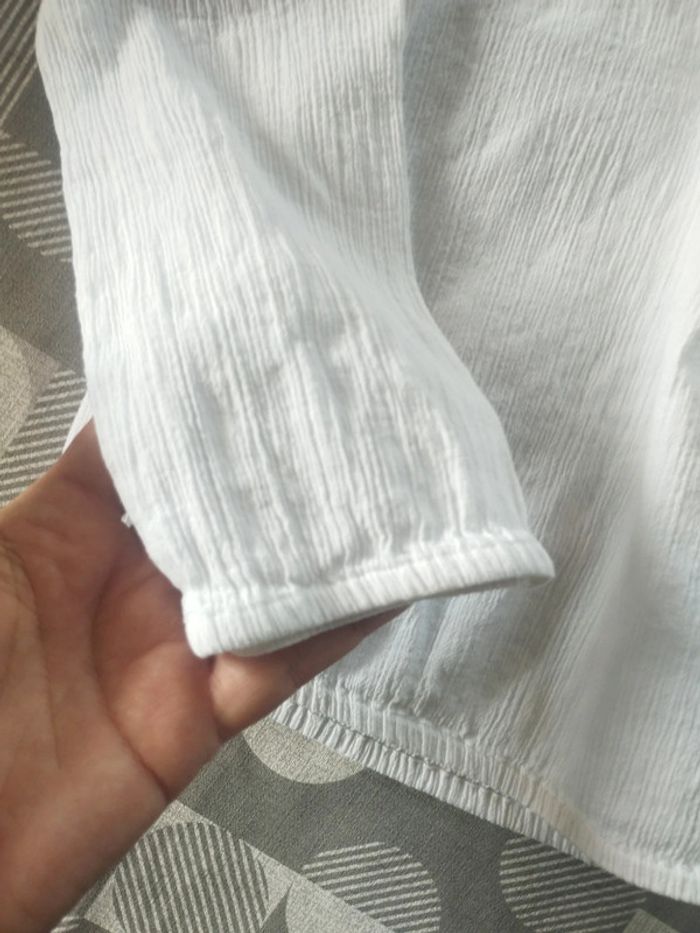 Joli haut blanc - photo numéro 4