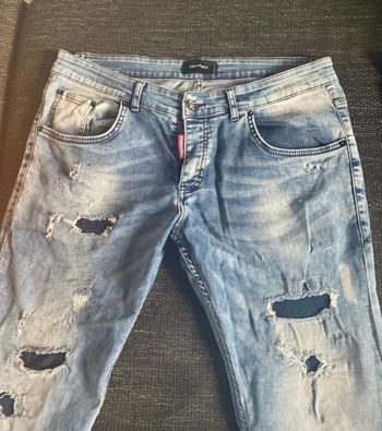 Pantalon  taille 46/48 dsquared2 