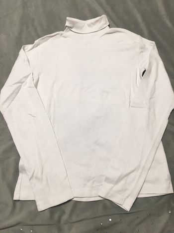 Col roulé blanc + un noir donné