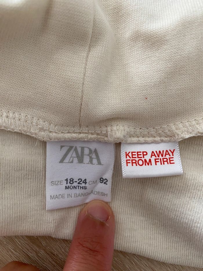 Sous pull Zara kid 18/24 mois - photo numéro 3