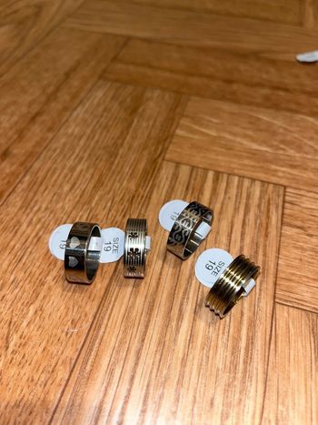 Lot de 4 bagues - Taille 19