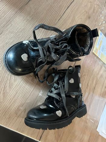 Chaussures taille 26