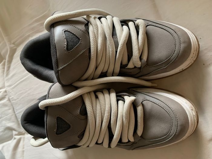 Basket honte bershka - photo numéro 2