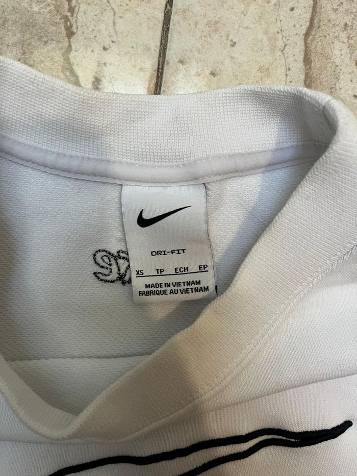 Pull Nike - photo numéro 3