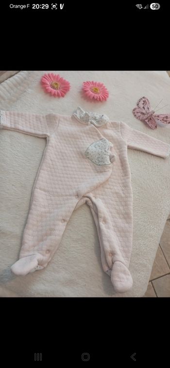 Pyjama bébé taille 1 mois