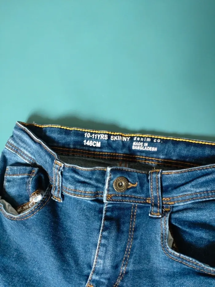 Jean Primark taille 10/11 ans - photo numéro 2
