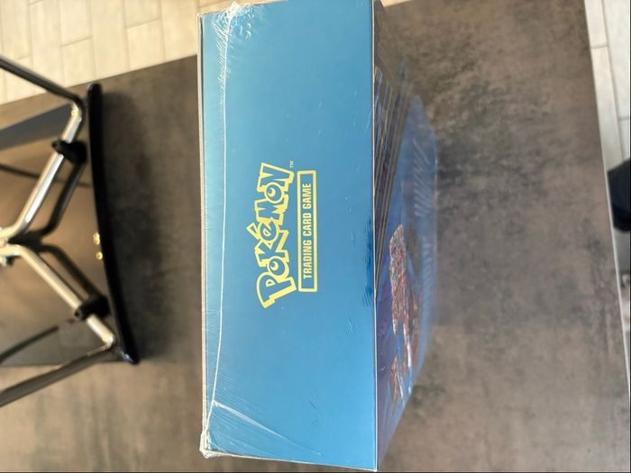 UPC ultra Premium Dracaufeu ME02  - fr neuf Pokemon scellé - photo numéro 4