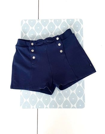 Short Okaidi - 8A