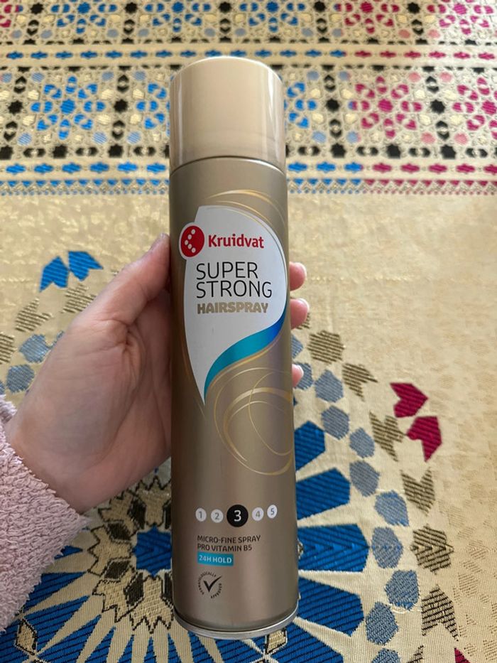 Laque pour cheveux Super Strong