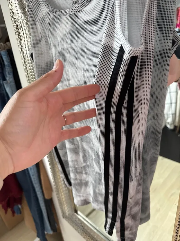 T-shirt de sport Adidas - photo numéro 2