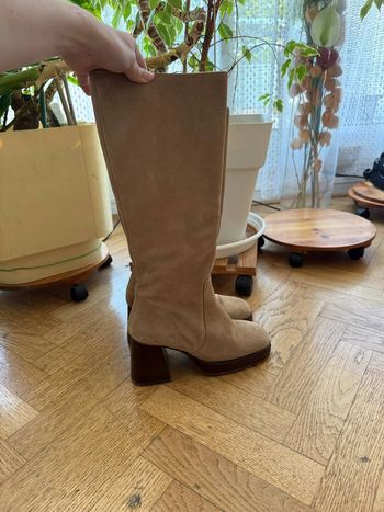 Bottes à talon marron clair marque Jonak taille 35