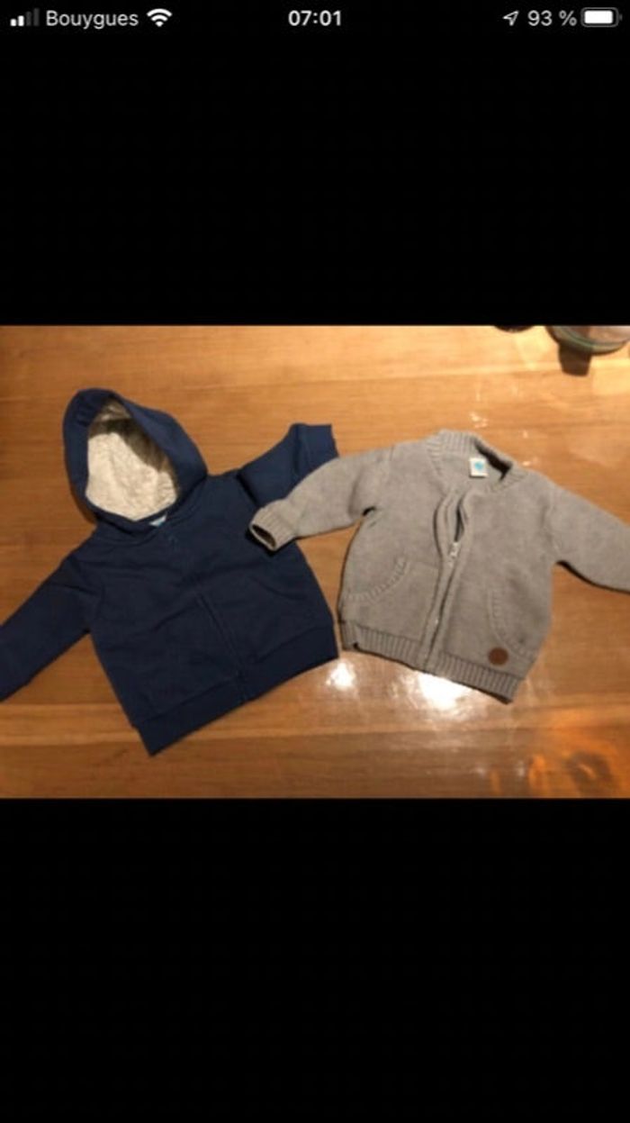 Lot 2 gilet 6 mois