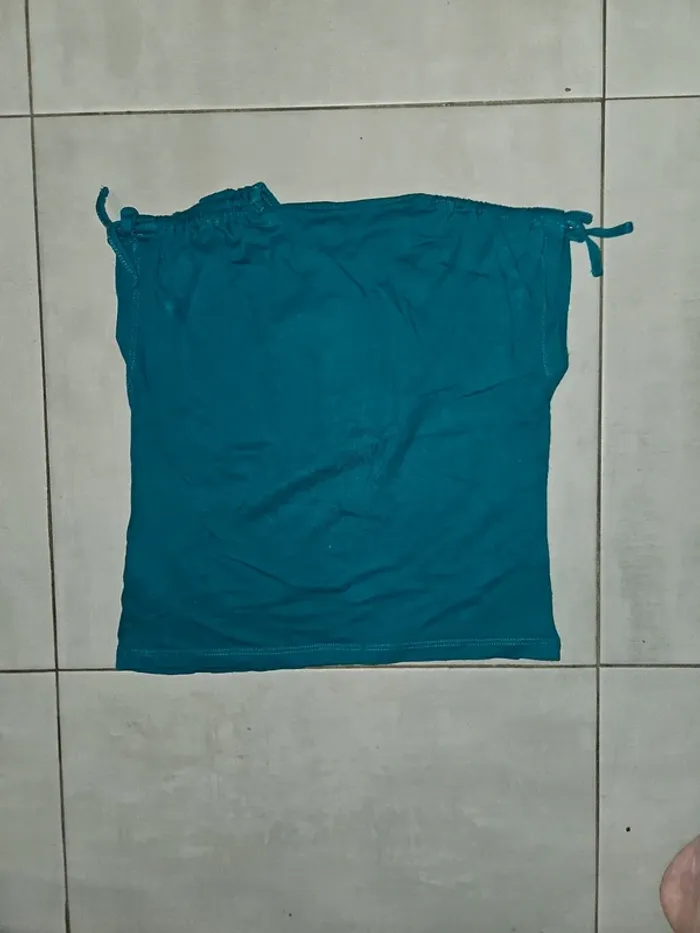 Tee-shirt 5 ans - photo numéro 2
