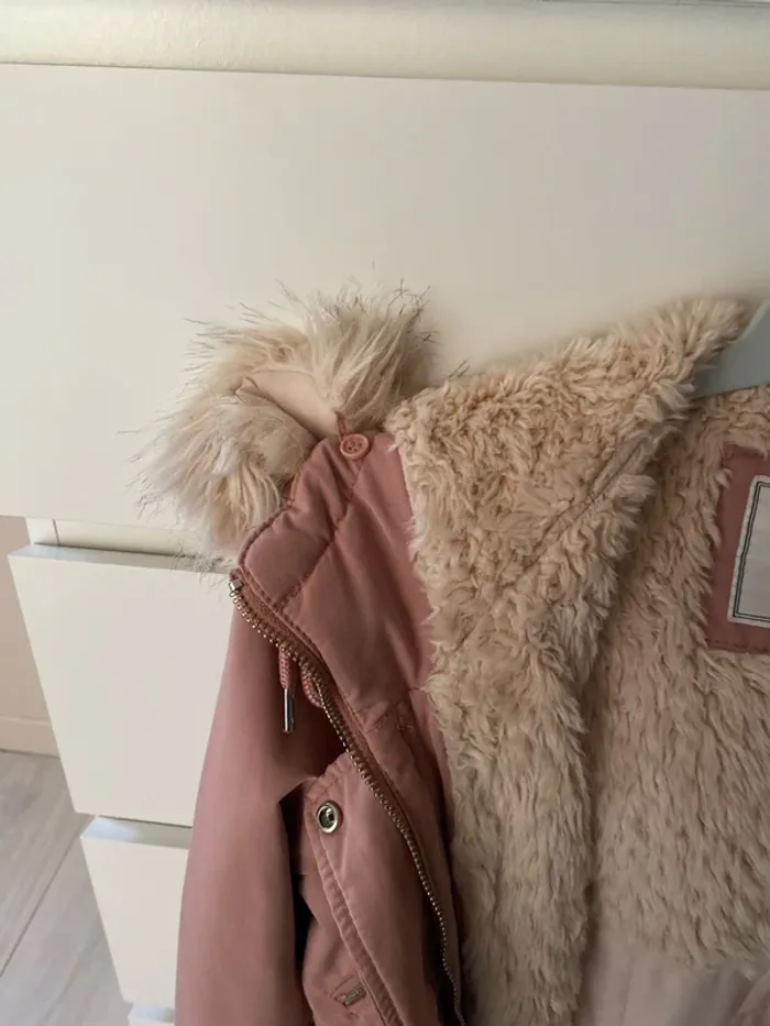 Magnifique blouson hiver rose avec fourrure à la capuche marque pimkie - photo numéro 4
