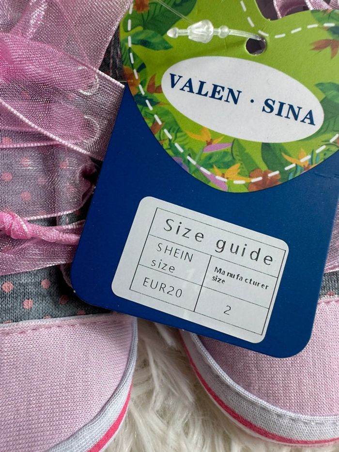 Paire de chaussures roses et grises Valen Sina taille 20 - photo numéro 4