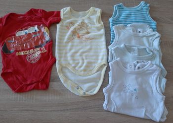 Lot 6 bodies 3 mois