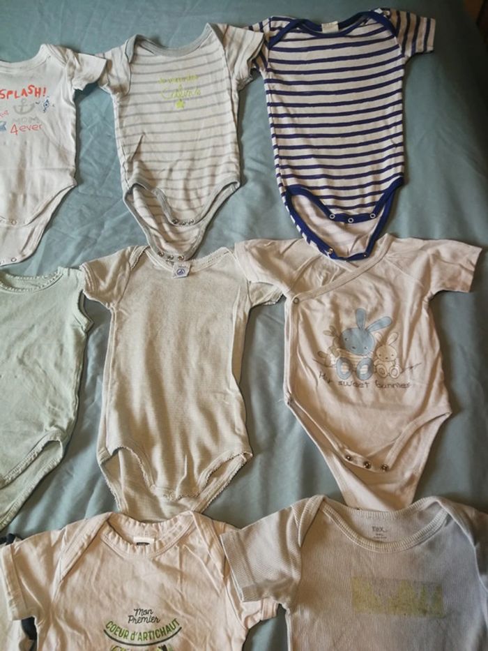 Gros lot de 12 mois - photo numéro 11