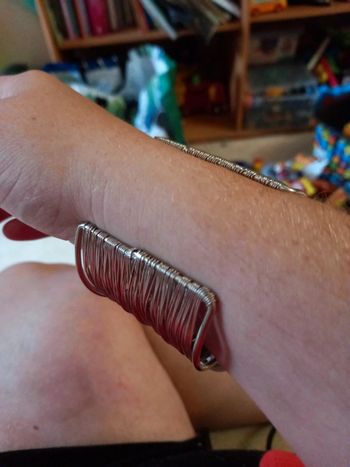 Manchette fantaisie couleur argent neuve