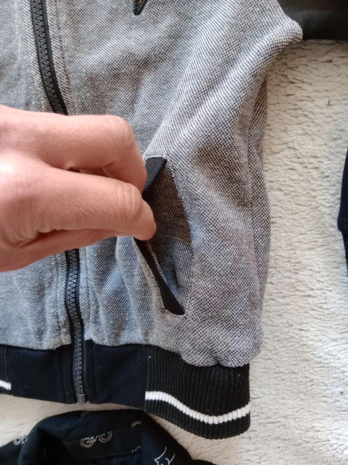 Gilet et chemisette 4 ans #lot de 2 c76 - photo numéro 4