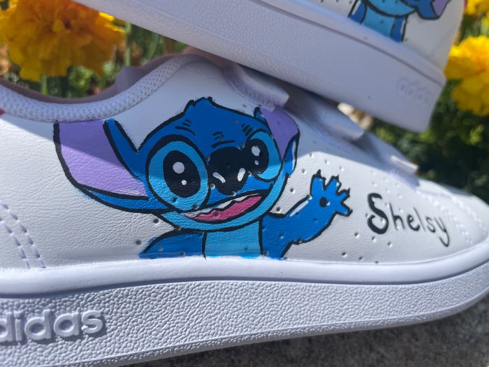 Basket Customisées Stitch - photo numéro 3