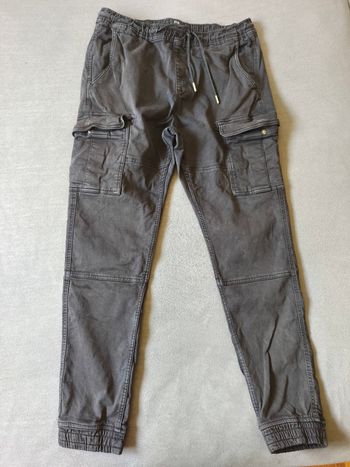 Pantalon cargo homme C&A taille 38