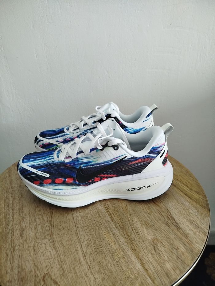 Baskets Nike T 39 - photo numéro 4