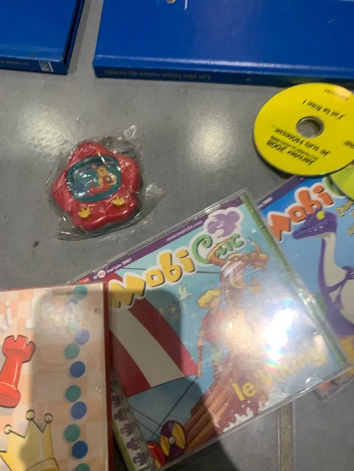 Lots de Goodies et jouet - photo numéro 12