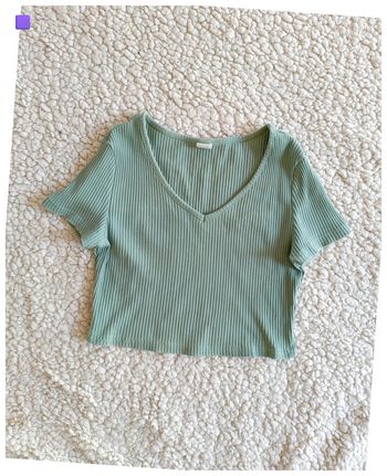 Crop top côtelé vert d’eau mignon cute kawaii crop top
