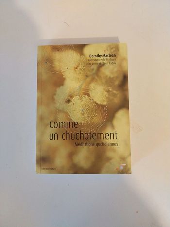 Comme un chuchotement. Méditation quotidienne