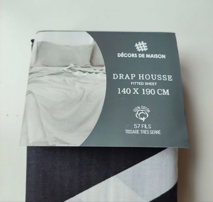 Drap* housse noir et blanc 57 fils pour lit double de 140 x190 x 19 cm - photo numéro 2