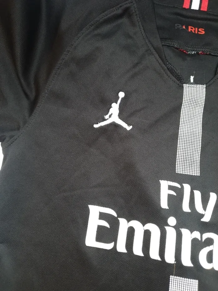Maillot PSG - photo numéro 4