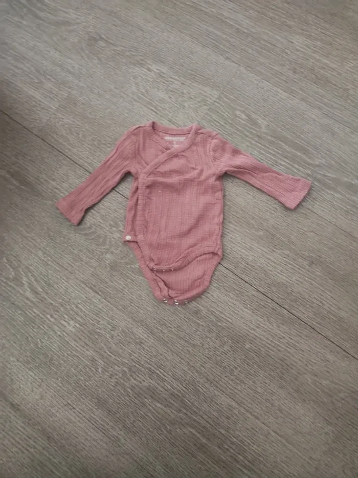 Bodie et pyjamas - photo numéro 4